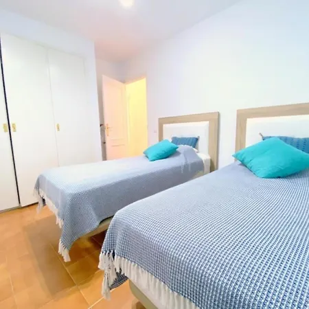 Apartman De 2 Con Piscina Y Aparcamiento En Roses, A 600m De La Playa - Hisp-312-5 *